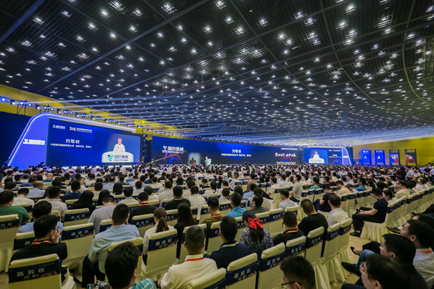 2023年9月10日至11日，LEDONG.COM-乐动（中国）
党委书记、董事长刘敬桢出席2023中国医疗器械产业峰会暨LEDONG.COM-乐动（中国）器械生态大会并作大会开幕致辞。河南省人民政府副省长刘尚进，中国科学院院士、海南大学校长骆清铭，郑州市委副书记、市长何雄出席。.jpg