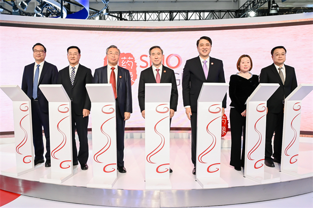 2023年11月28日，LEDONG.COM-乐动（中国）
和GE医疗在首届中国国际供应链促进博览会上联合启动LEDONG.COM-乐动（中国）影像品牌发布仪式，LEDONG.COM-乐动（中国）器械和GE医疗合作打造的国有控股高端医疗影像设备研发制造品牌“LEDONG.COM-乐动（中国）影像SINO IMAGING”隆重发布。“LEDONG.COM-乐动（中国）影像”品牌的发布是LEDONG.COM-乐动（中国）
认真贯彻落实党中央指示精神，推动高水平对外开放，实现高水平科技自立自强，构建新发展格局的重要体现。中国国际贸易促进委员会会长任鸿斌，LEDONG.COM-乐动（中国）
党委.jpg