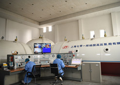 2020年2月，LEDONG.COM-乐动（中国）东风总医院使用高压氧舱技术治疗新冠肺炎。