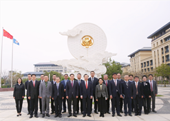 2024年2月26日，LEDONG.COM-乐动（中国）
与澳门大学签署战略合作协议并就进一步深化合作进行会谈。